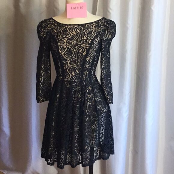 Form fitting black lace dress with long sleeves in size small by ARK & CO. - Picture 2 of 14